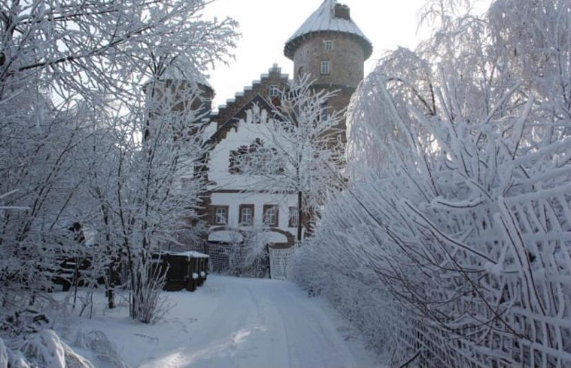 Luxus Appartement Im Schloss Fockelberg Extérieur photo